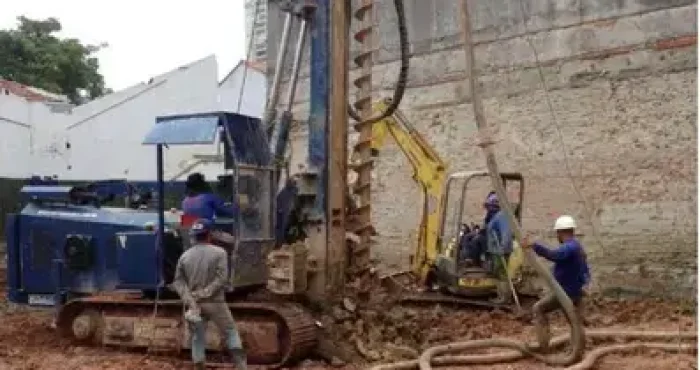Execução de estaca escavada Zona norte